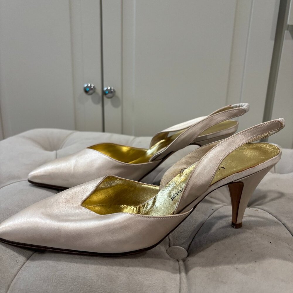 Vintage Italian Light Pink Pointed Heel with Heel Strap - Lady Continental